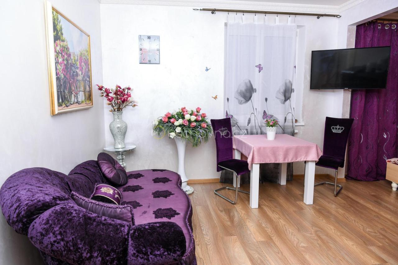Rose Apartment Marianske Lazne Exterior photo